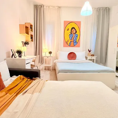 Timeless 2 Bedroom - Haven In The Historic Heart