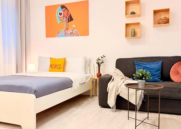 Apartment Timeless 2 Bedroom - Haven In The Historic Heart