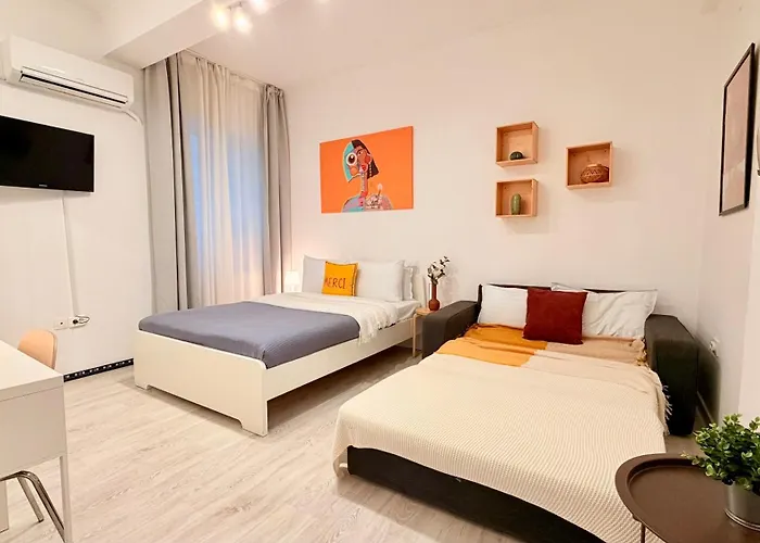 Timeless 2 Bedroom - Haven In The Historic Heart *