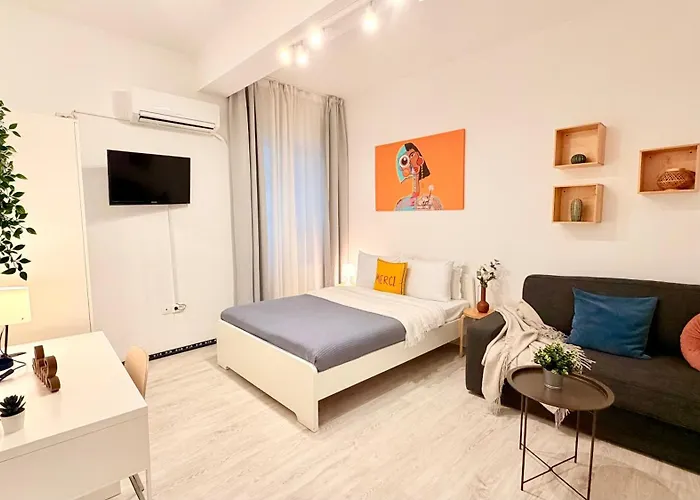 Timeless 2 Bedroom - Haven In The Historic Heart * Bucharest